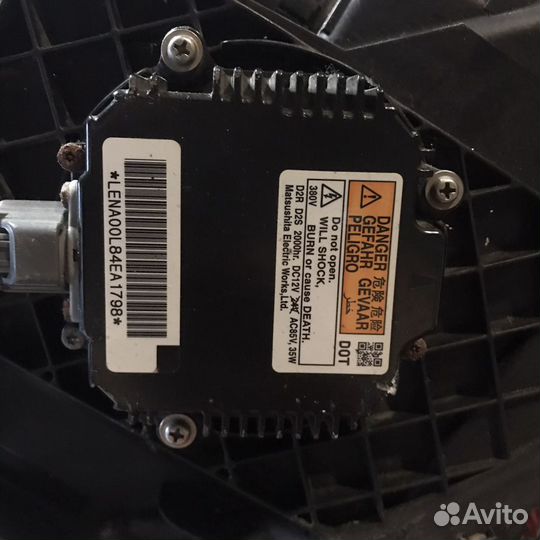 Фара передняя левая nissan j31 premium