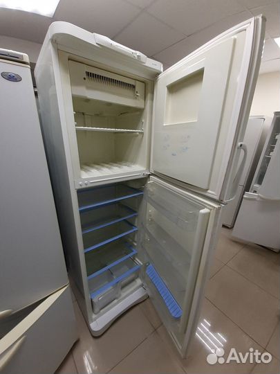 Холодильник Indesit R36NFG.016. Гарантия.Доставка