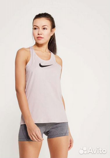 Спортивная одежда nike