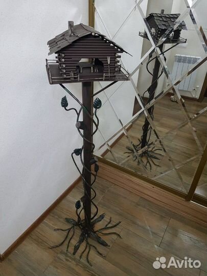 Кормушка из металла. Эксклюзив