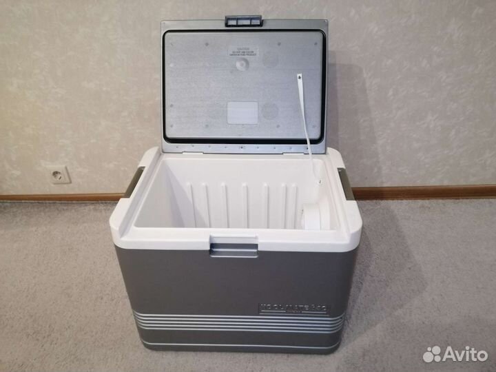 Автомобильный холодильник Igloo