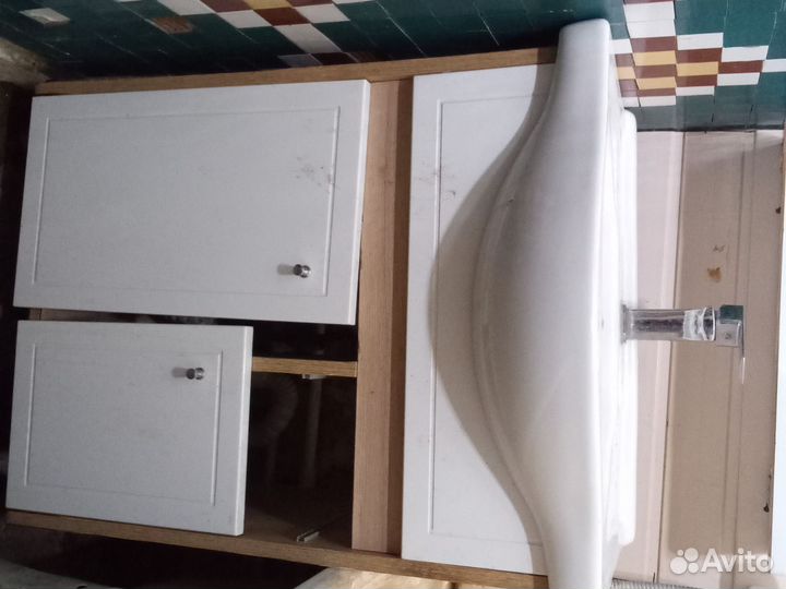 Тумбочка в ванную комнату бу