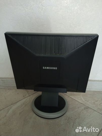 Монитор для компьютера бу