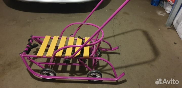 Санки с колесами