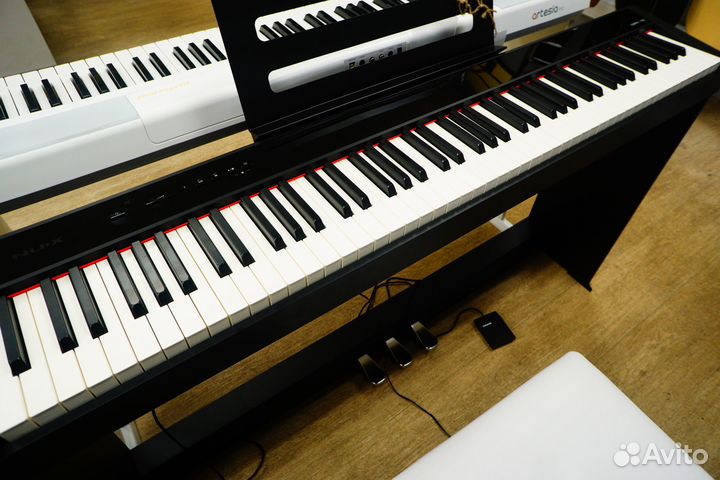 Цифровое Пианино (Комплектом)