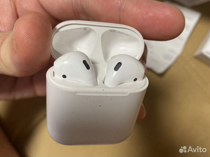 Air pods