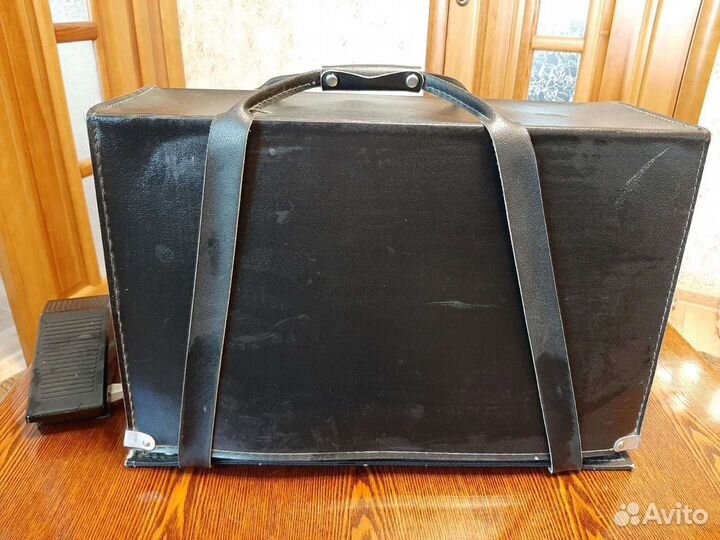 Швейная машина Чайка-132М бу