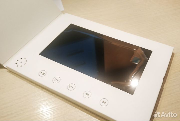 Видеооткрытка поздравительная 500 Мб