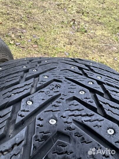 Nokian Tyres Hakkapeliitta 8 235/45 R18