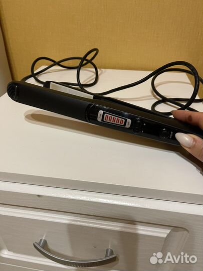 Выпрямитель для волос профессиональный