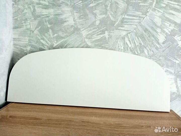 Бортик на кровать