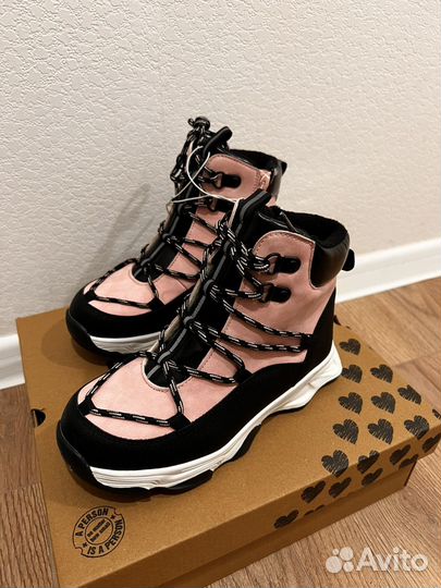 Обувь для девочки на весну 32-34