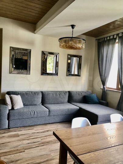 2-к. квартира, 90 м², 5/6 эт.