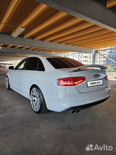 Audi A4 2.0 AMT, 2015, 163 000 км