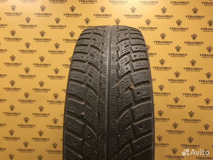 Kumho I'Zen RV Stud KC16 225/70 R16 107Q