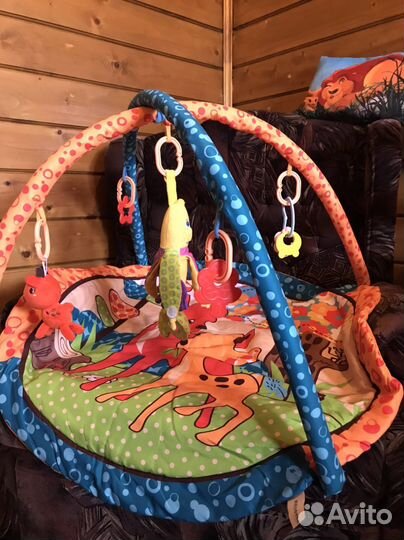 Развивающий коврик