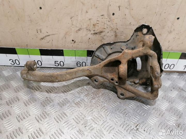 Кулак поворотный передний левый S350 221