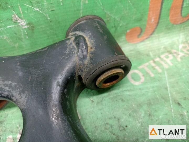 Рычаг передний левый mitsubishi colt