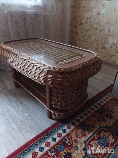 Журнальный столик бу