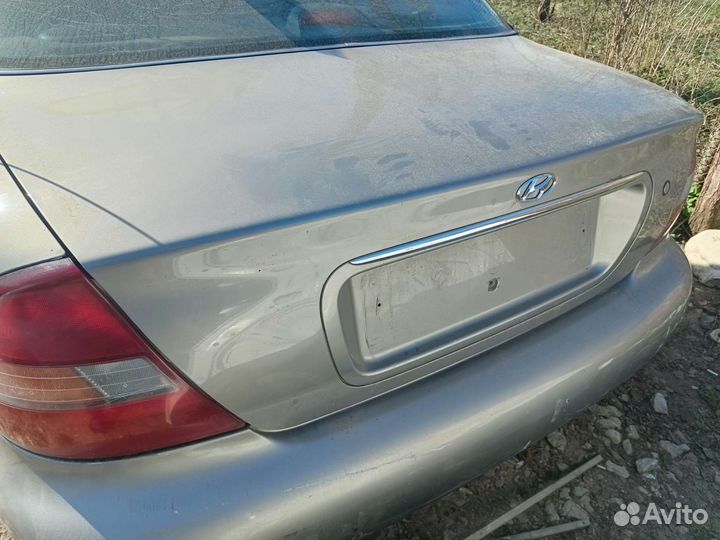 Крышка багажника Hyundai sonata Y3 G4CM 1997