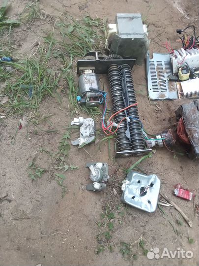 Много разной электронники