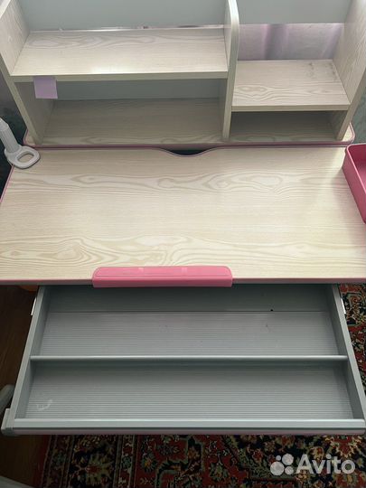 Детская растущая парта с креслом