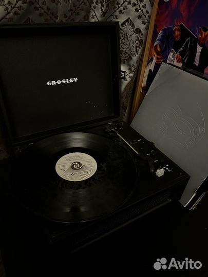 Проигрыватель винила crosley