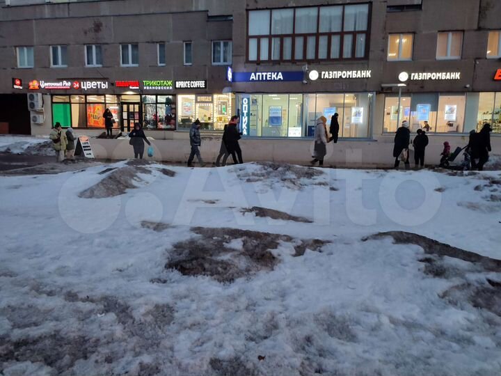 Торговая площадь, 14 м²