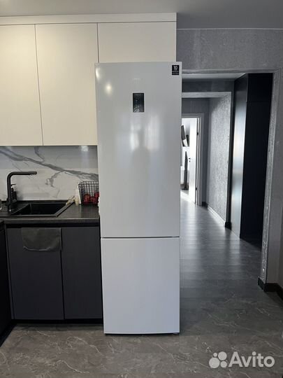 Холодильник samsung