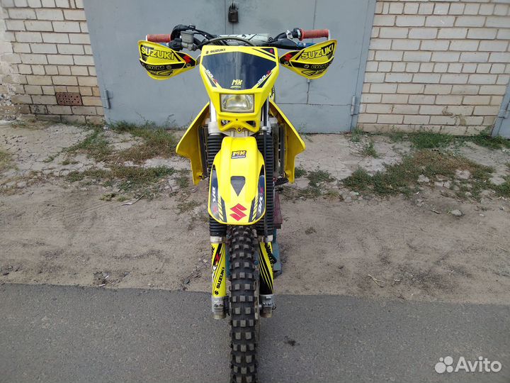 Suzuki DRZ 400 E