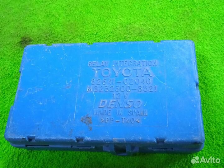 Блок электронный Toyota Corolla (E120) 2000-2007