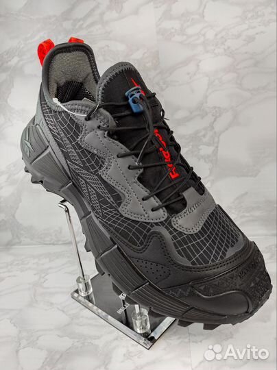 Кроссовки Reebok zig cinetik Gore Tex