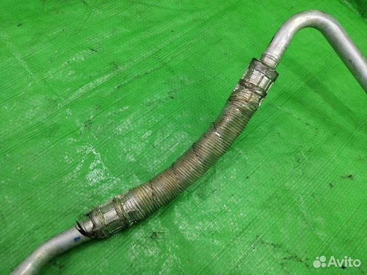 Трубка кондиционера 2.0 TDI VW Tiguan 2007-2016