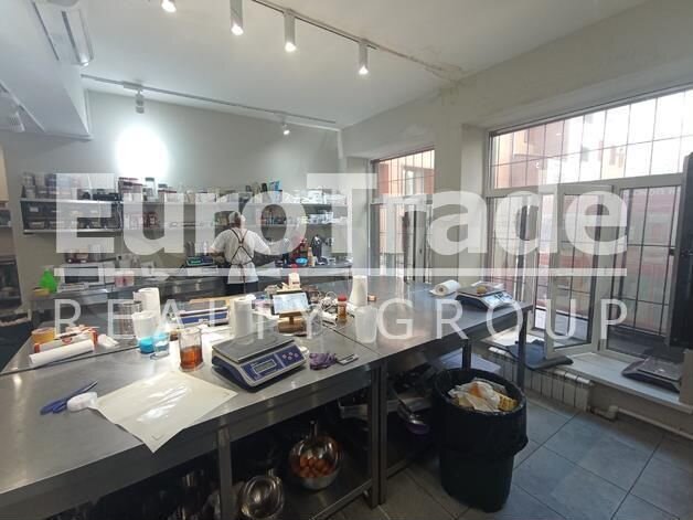 Продам торговое помещение, 98 м²