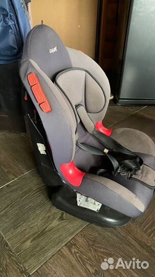 Продаю автокресло