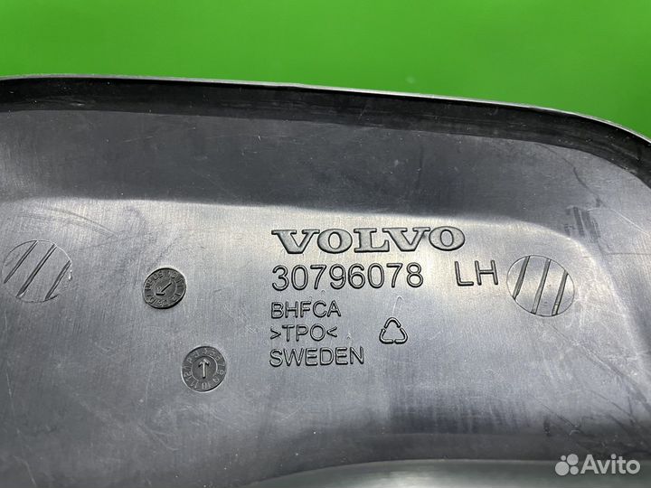 Брызговик задний левый Volvo S40 2004-2012