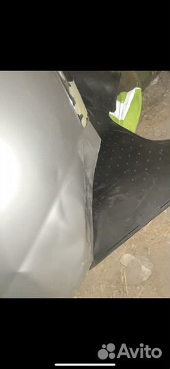 Капот приора шумленный