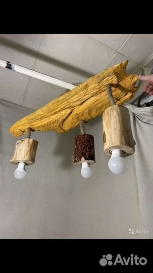 Люстра из дерева