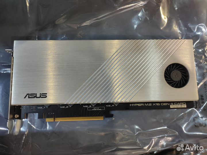 Asus Hyper M.2 x16 Gen 4 Card (PCIe 4.0/3.0)
