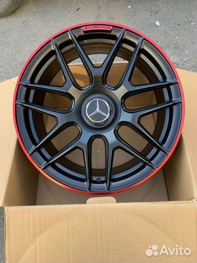 Новые диски R22 на Mercedes G-klass