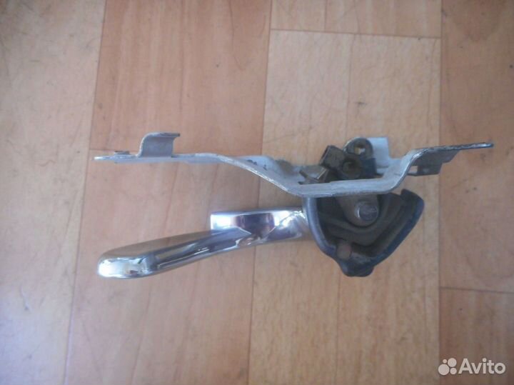 Ручка двери задней внутренняя правая Mitsubishi Le