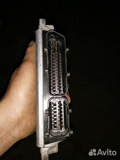 Блок управления двигателя Volkswagen Polo Sedan