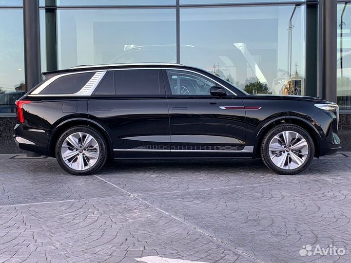 Hongqi E-HS9 551 л.с. AT, 2021