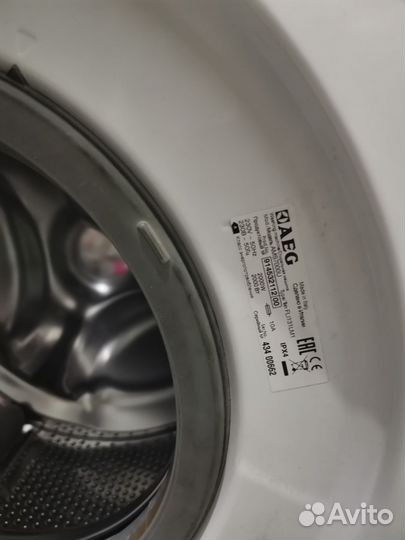 Стиральная машина AEG требует замену подшипника