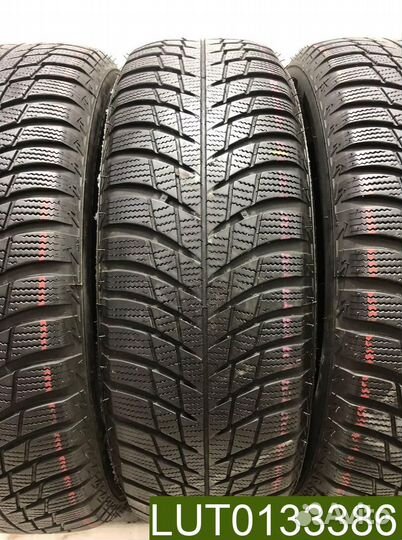 Bridgestone Blizzak LM-001 215/65 R17 99H