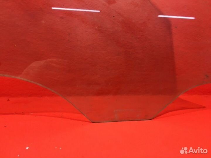 Стекло двери переднее левое Kia Ceed ED G4FA 1.4