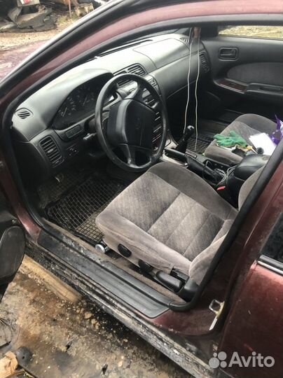 Капот Nissan Maxima A32