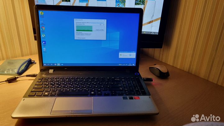 Ноутбук Sumsung NP355V5C
