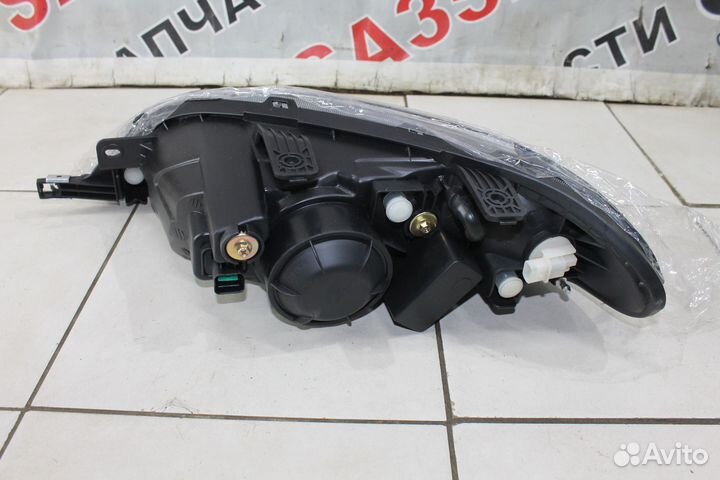 Фара правая Chevrolet Lacetti 2003-2013 хэчбек