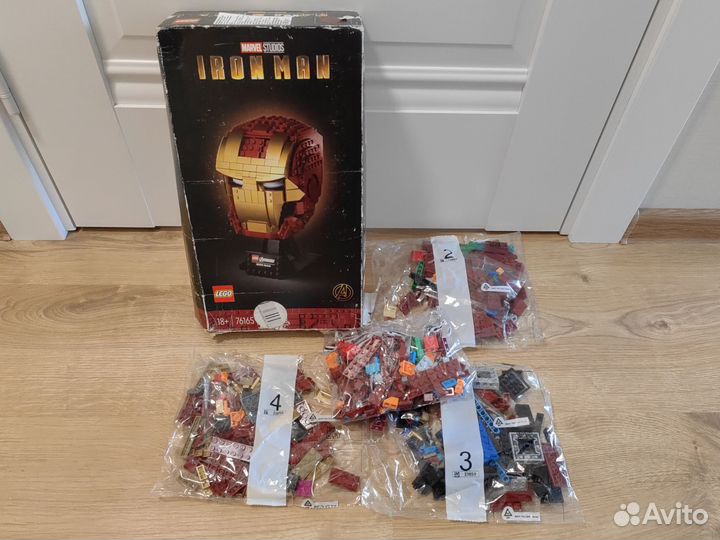 Конструктор Лего Super Heroes 76165 Шлем